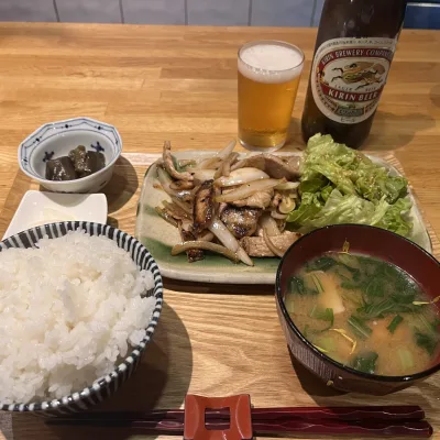 久しぶりの日本食は生姜焼き定食